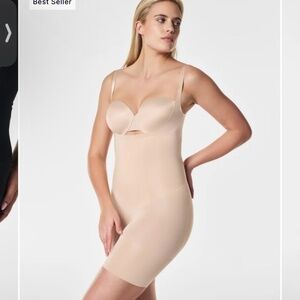 Spanx Open bust mid-thigh bodysuit, beige, Size XL  J161